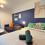 Modern Spacious Studio Opposite Station II